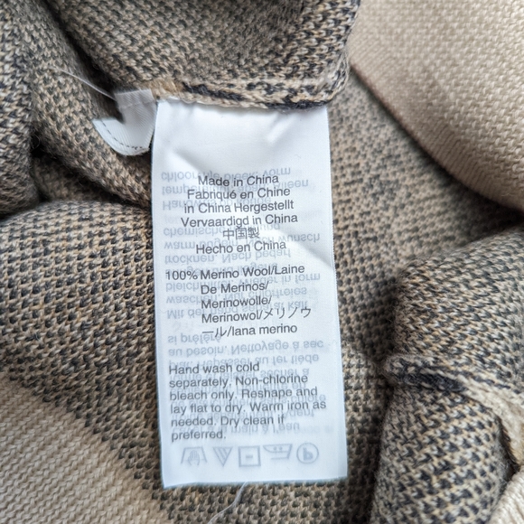 J.Crew 100% Merino Wool Animal Print Sweater - Picture 4 of 5